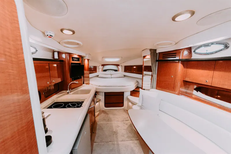 Sea Ray 375